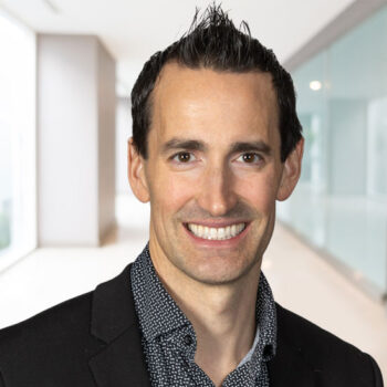 Dr Teeters headshot